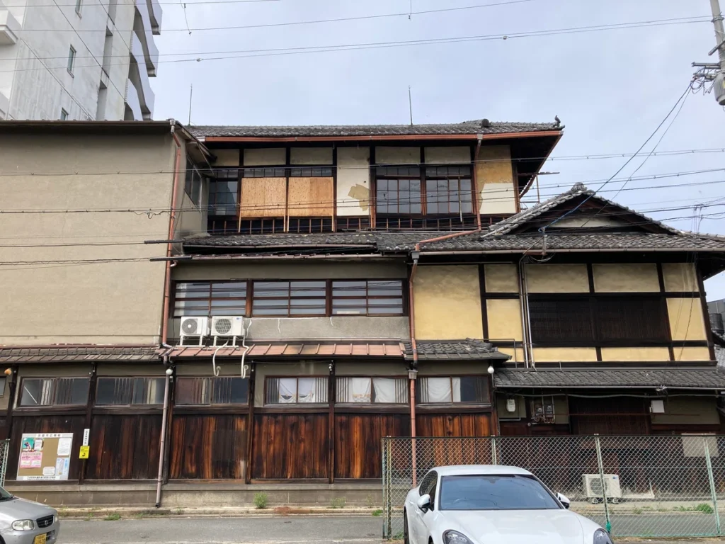 京都有数の色街・五条楽園