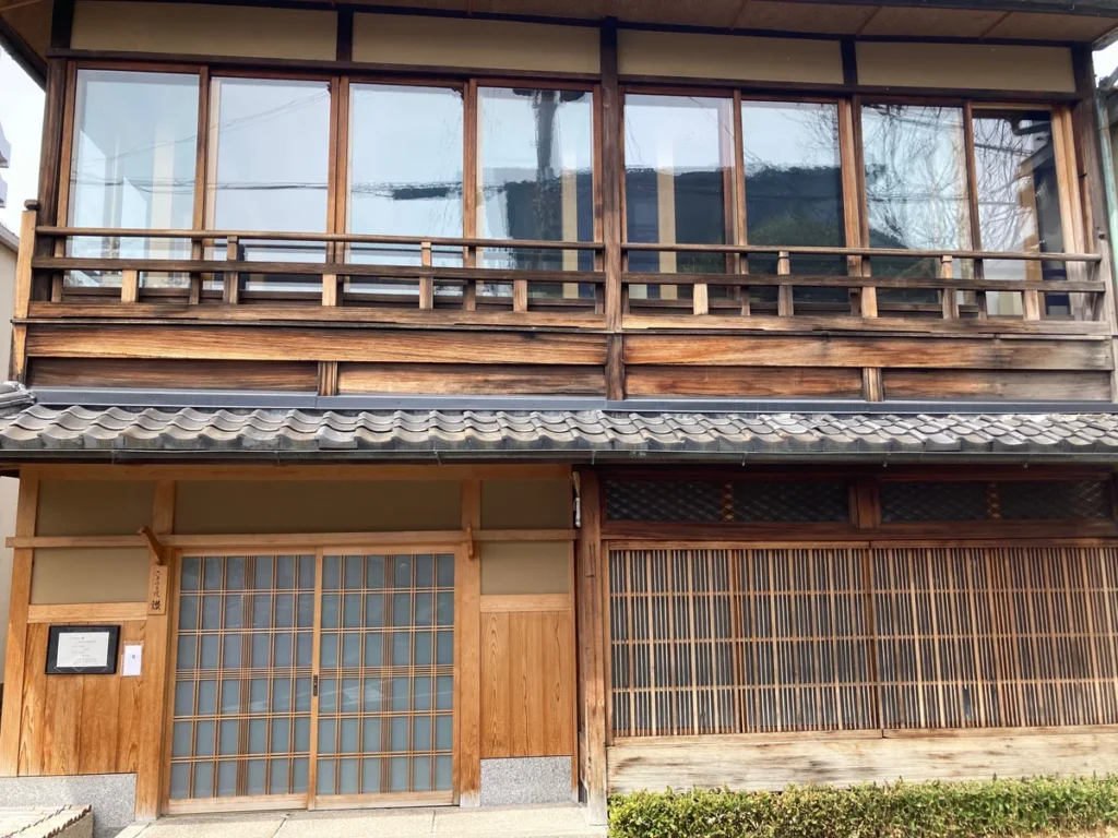 京都有数の色街・五条楽園