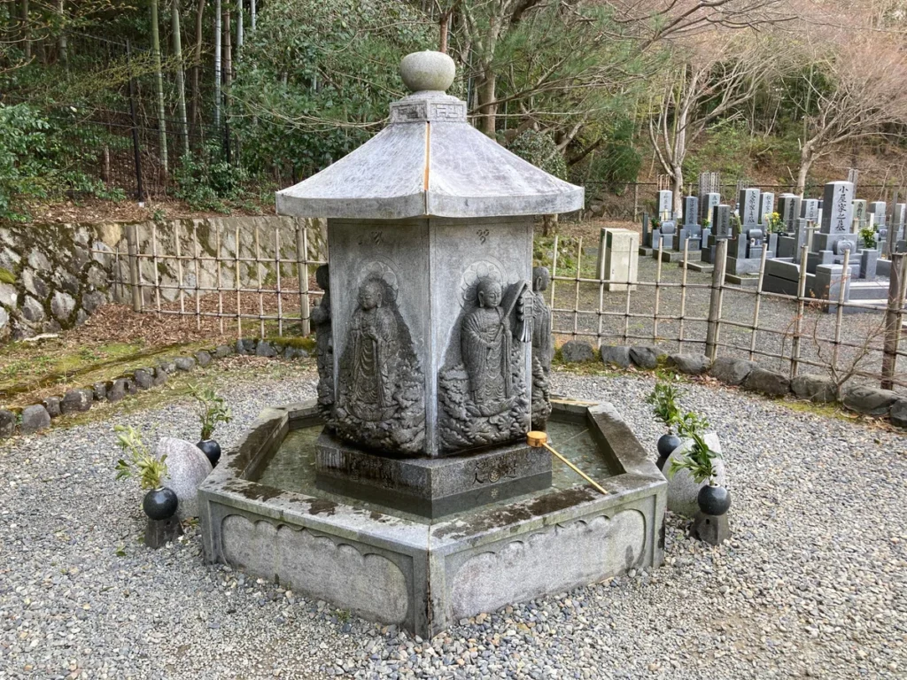 京都・化野念仏寺