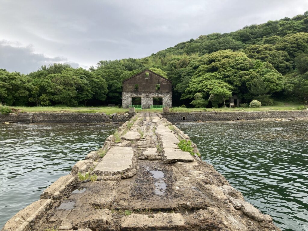 長崎の戦争遺跡「片島魚雷発射試験場」