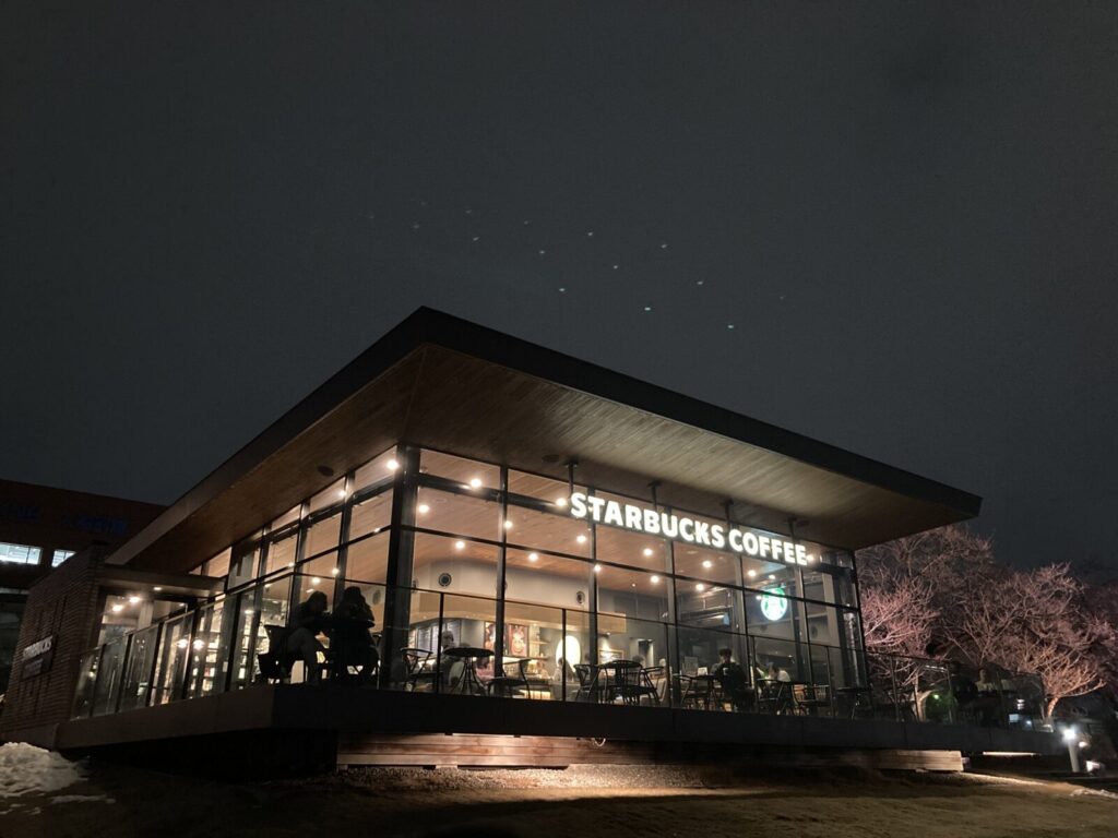 スターバックス コーヒー 富山環水公園店