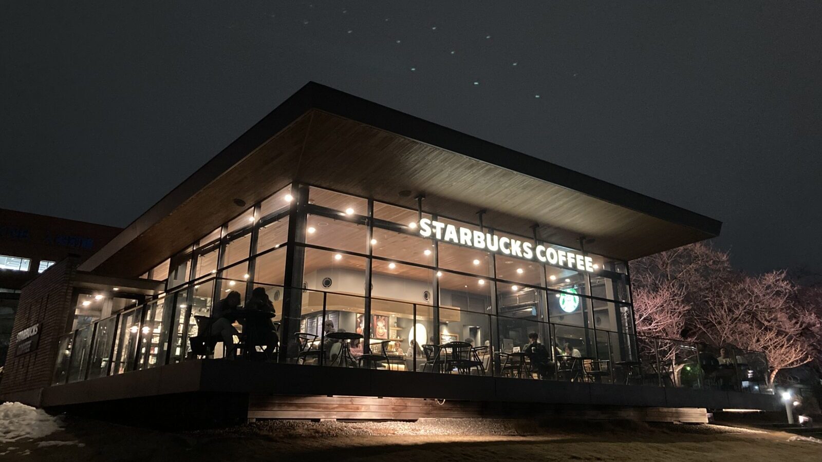 スターバックス コーヒー 富山環水公園店