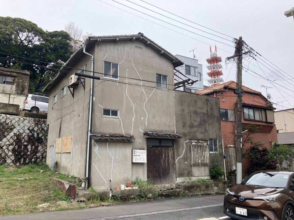 水戸の赤線・奈良屋町に残る建物。