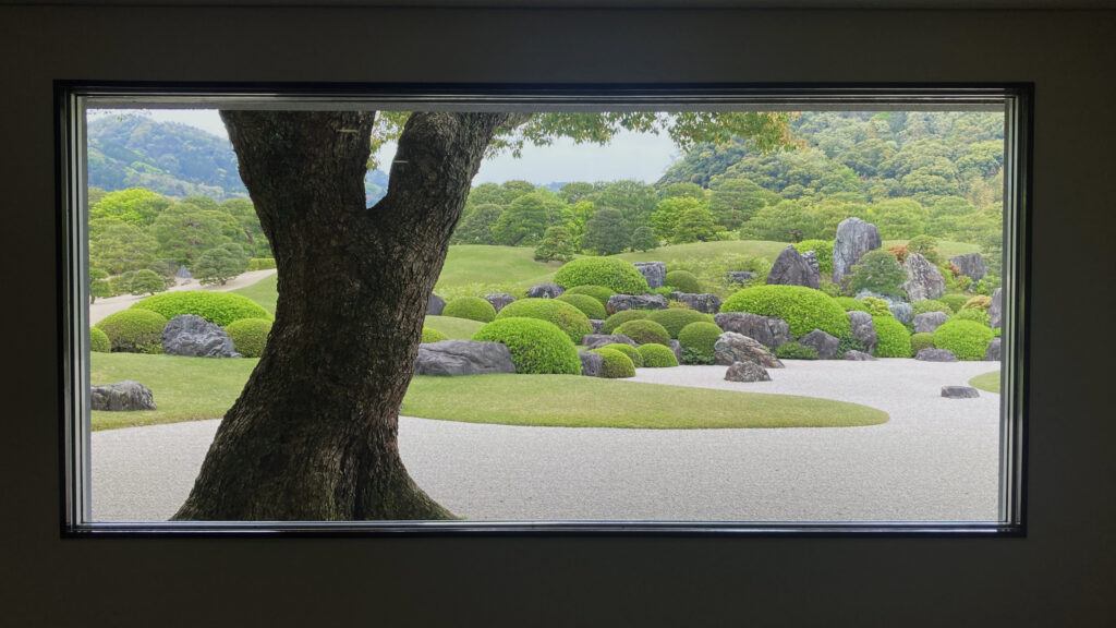 足立美術館の日本一の庭園