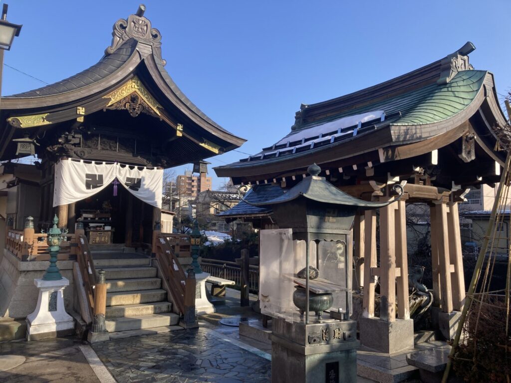 富山の延命地蔵尊