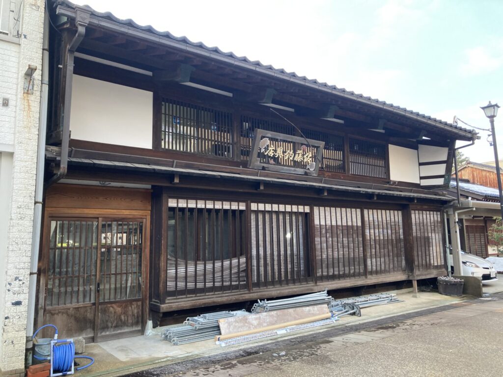 富山・岩瀬の街並み
