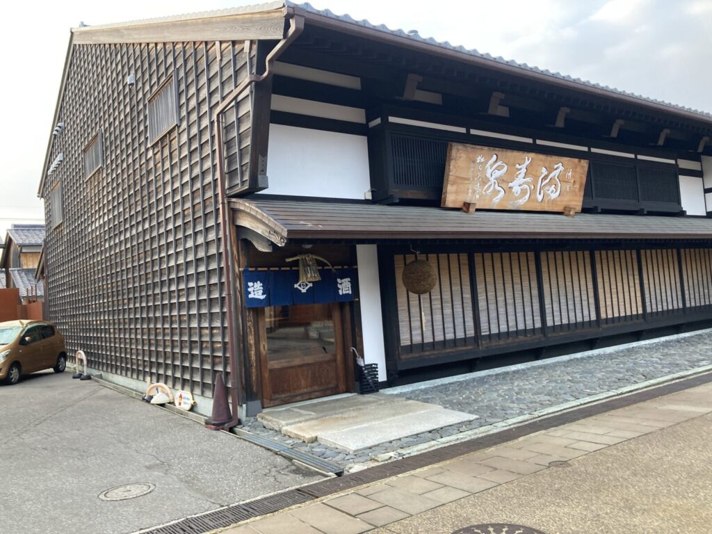 富山・岩瀬の街並み