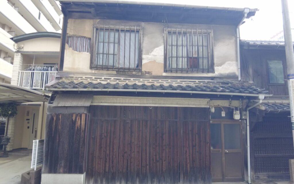 柳町遊郭跡に残る古民家