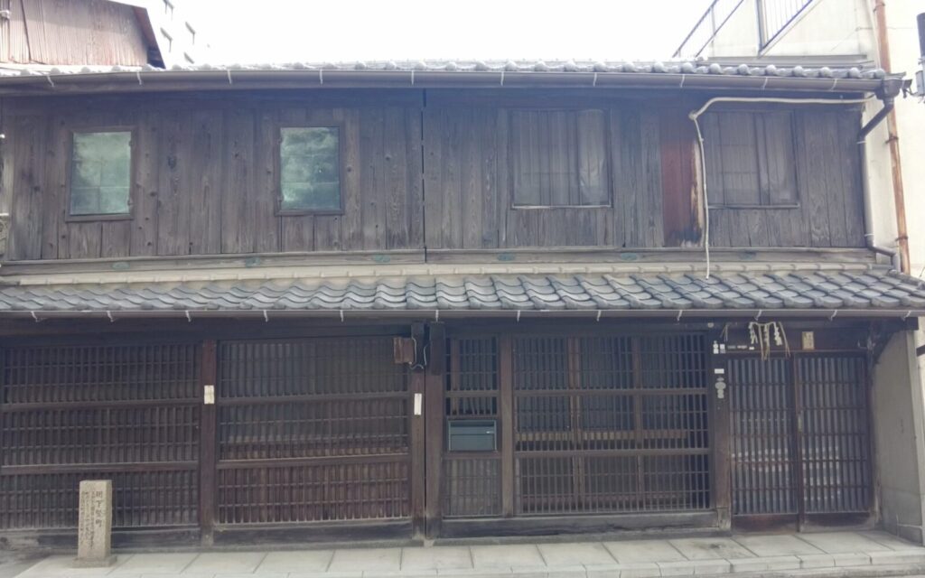 柳町遊郭跡に残る古民家