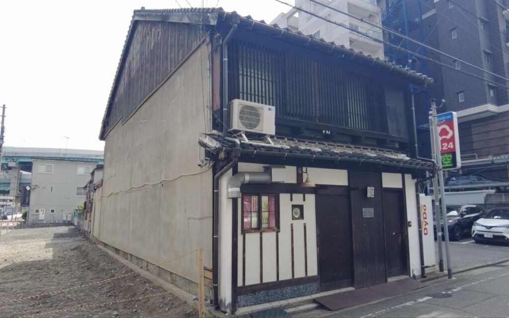 柳町遊郭跡に残る古民家