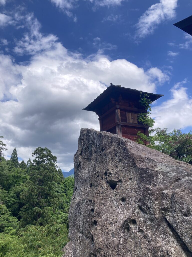 山形・山寺の納経堂