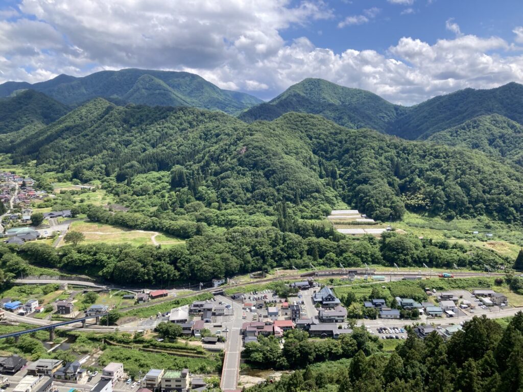 山形・山寺の五大堂からの景色